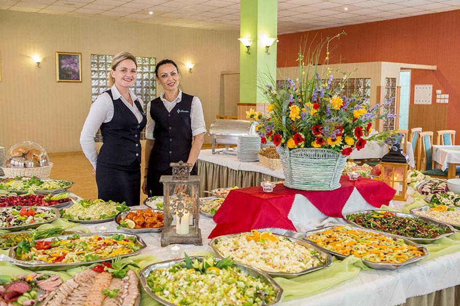 Millennium Health Resort & Spa เมียนซีวอเจีย ภายนอก รูปภาพ